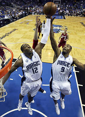 dwight-howard-rashard-lewis.jpg